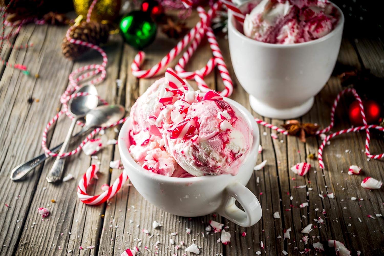 Sarah's Candy Factory Sarah's Candy Factory 2.2 Lbs Crushed Peppermint Candy (2 Pack)